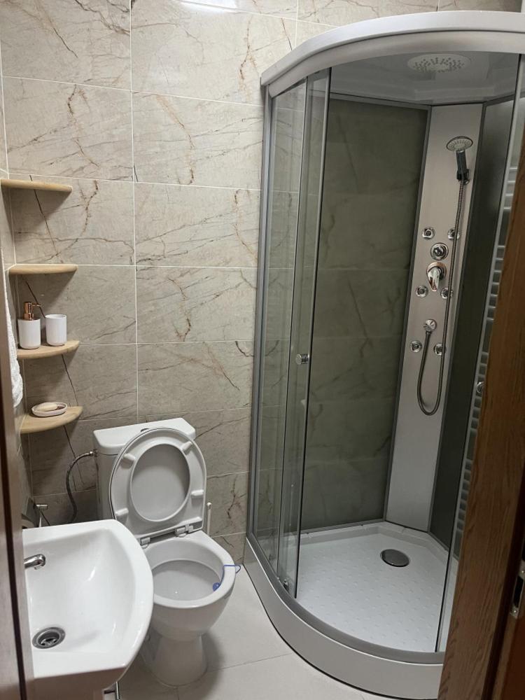 Vt6 House & Restaurant Bed & Breakfast Znojmo Bagian luar foto