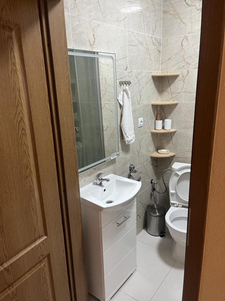 Vt6 House & Restaurant Bed & Breakfast Znojmo Bagian luar foto