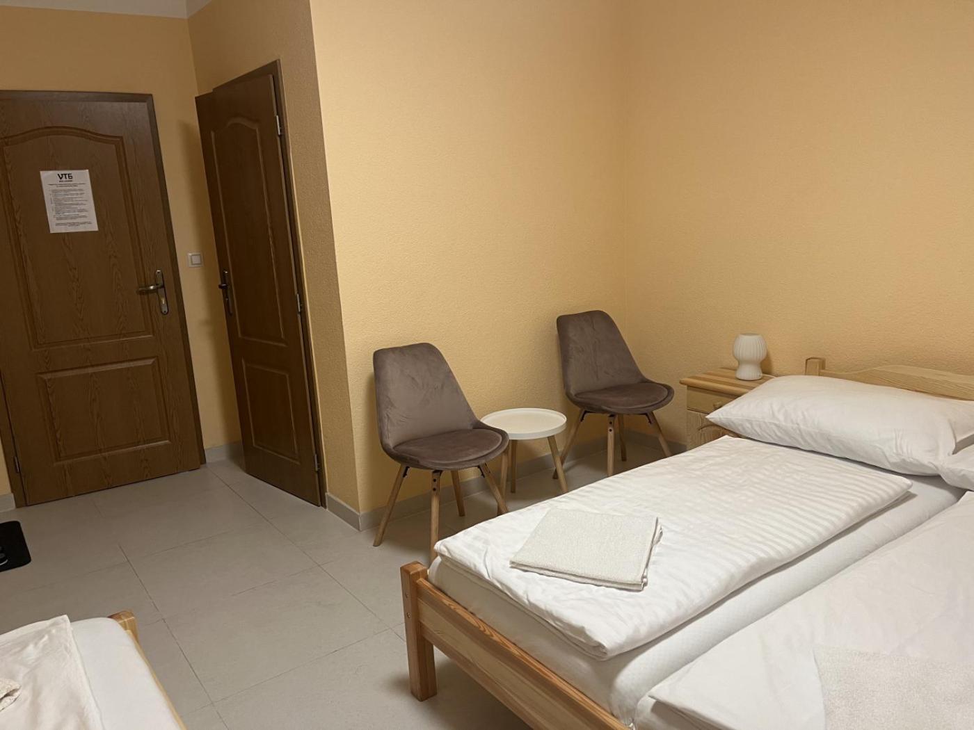 Vt6 House & Restaurant Bed & Breakfast Znojmo Bagian luar foto